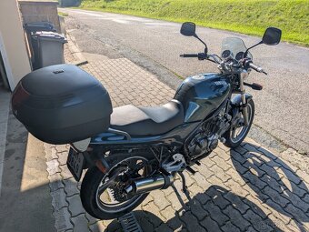 Yamaha XJ600N - 3