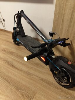 Elektrokoloběžka lamax eracer - 3