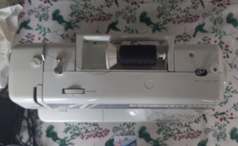 Funkční šicí stroj Veronica prima 100 - 3