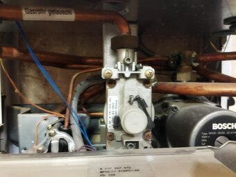 Plynový kotel Junkers Cerastar zsr 24 5 ae 23 - 3