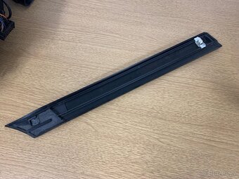 BMW E36 díly - blinkr, lišta, stabíky, c-sloupky - 3