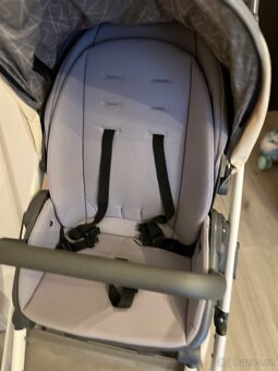 kočárek Anex M Type 2v1. V dobrém stavu - 3