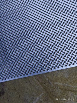 Děrovaný hliníkový plech - 3