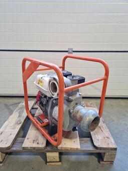 Benzínový čerpadlo - 3