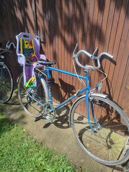 Favorit s dětskou sedačkou - 3