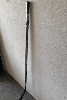 Nová kompozitová hokejka WARRIOR - 3