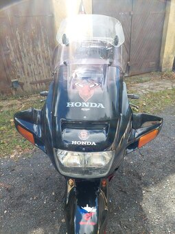 Honda paneuropan st1100 - 3