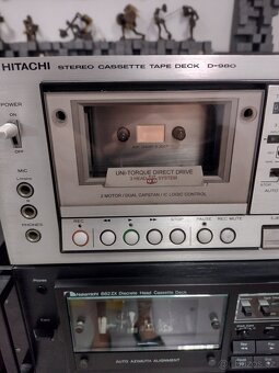 HITACHI D-980 - 3
