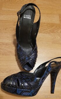 Stuart Weitzman - 3