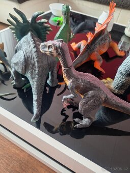 Dinosauří figurky - 3