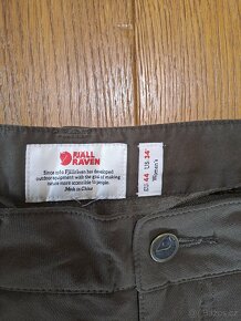 Dámské outdoorové kalhoty Fjällräven hnědé barvy - 3