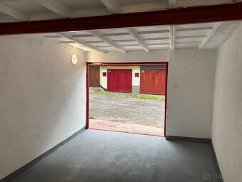 Družstevní garáž na Střekově - 3