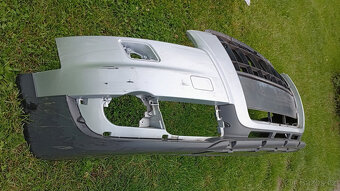Přední nárazník Audi A6 4F0807233C a blatník pravý Audi A6 - 3