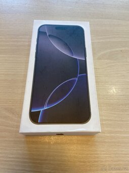iPhone 16 Pro Max černý titan 1TB - 3