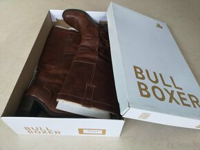 DÁMSKÉ KOŽENÉ KOZAČKY BULL BOXER 38 NOVÉ - 3