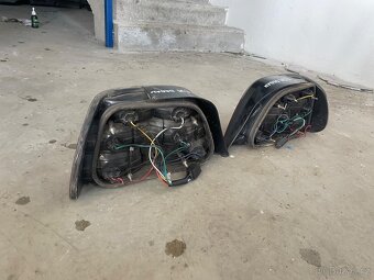 BMW e39 sedan zadní světla - 3