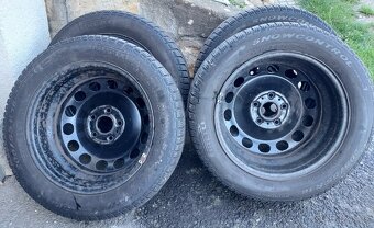 Zimní sada 205/55 R16, 6Jx16 ET48 - 3