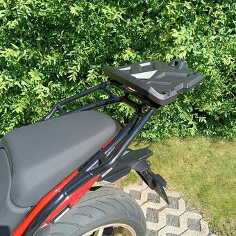 Moto Guzzi V100 Mandello - 3
