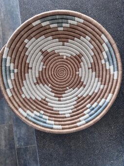Dekoracni nebo misa na ovoce z prirodniho materialu - 3