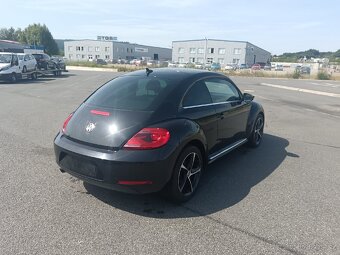 VW BEEATLE 1,6 tdi - 3