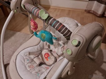 Ingenuity Soothe ‘n Delight Portable Swing – dětská houpačka - 3