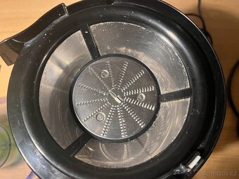 Elektrický odšťavňovač - 3