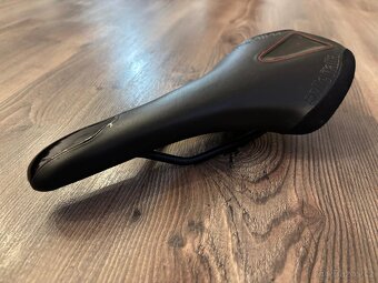Selle Italia SLR Kit Carbonio sedlo černé Nové - 3