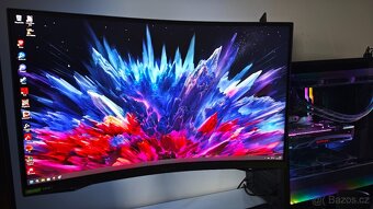 Herní monitor Samsung Odyssey G7 240hz VA - 3