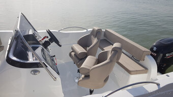 LOD KAJUTOVA BARRACUDA 545 - 3