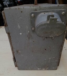 Přenosný stavební rozvaděč - 3