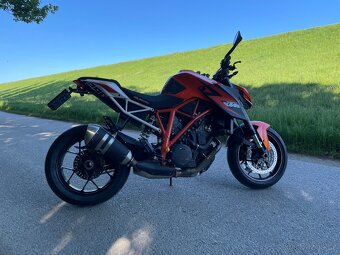 KTM 1290 Super Duke - 3