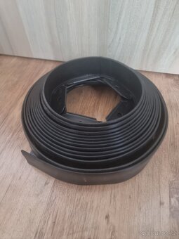 Plastový obrubník - 3