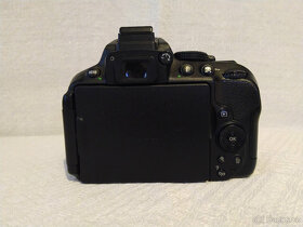 Nikon D5300 tělo (černý) - 3