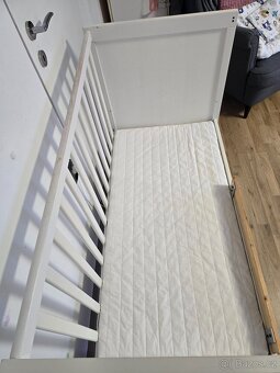 Rostoucí dětská postýlka IKEA SUNDVIK - 3