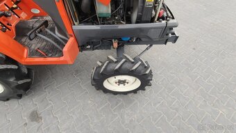 Malotraktor Kubota GT 23 4x4 (GL) - 3
