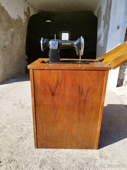 Prodám šici stroj Minerva r1955 - 3