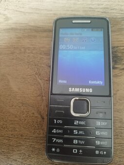 Prodám telefon Samsung GT S5610 - 3