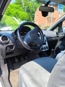 Opel Corsa Van - 3