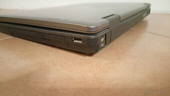 Akce - Notebook Fujitsu Siemens - funkční a s SSD diskem - 3