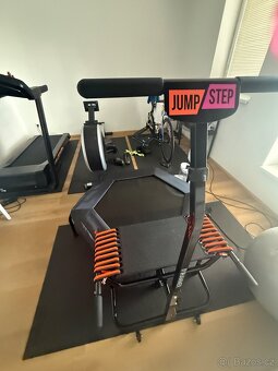 Trampolina s madlem - 3