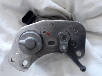 Borg Warner 059145725J regulace turba Audi A4,6,8 REZERVACE - 3