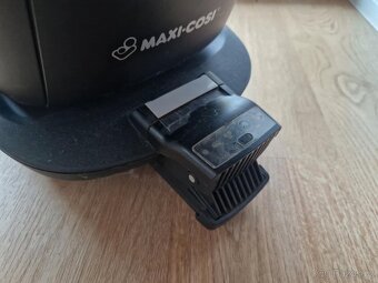 Dětská autosedačka vajíčko Maxi-Cosi PebblePlus se základnou - 3