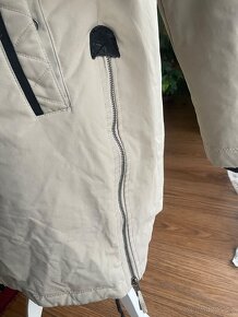 Krásná péřová bunda s pravou kožešinou,vel.M - 3