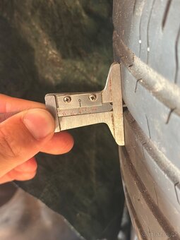 Letní Pneu Continetal 235/55 R 18  104v. -4x - 3