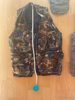 Vesta hnědá a maskáčová vel. 152 - 3