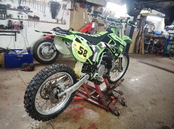 Kawasaki kx250 - 3