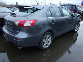 Mitsubishi Lancer - 3