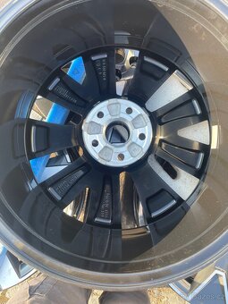 Škoda nové alu disky 19” - 3