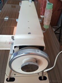 Prodám šicí stroj Lucznik 414 - 3