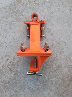 Držák příslušenství - 3